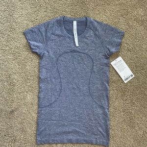 Lululemon Swiftly tech short sleeve top size 6